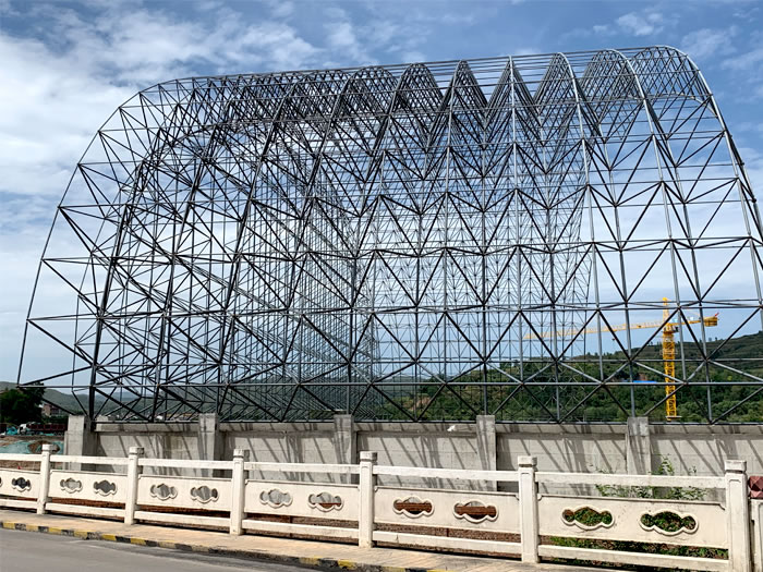 胶州山寨矿储煤棚网架